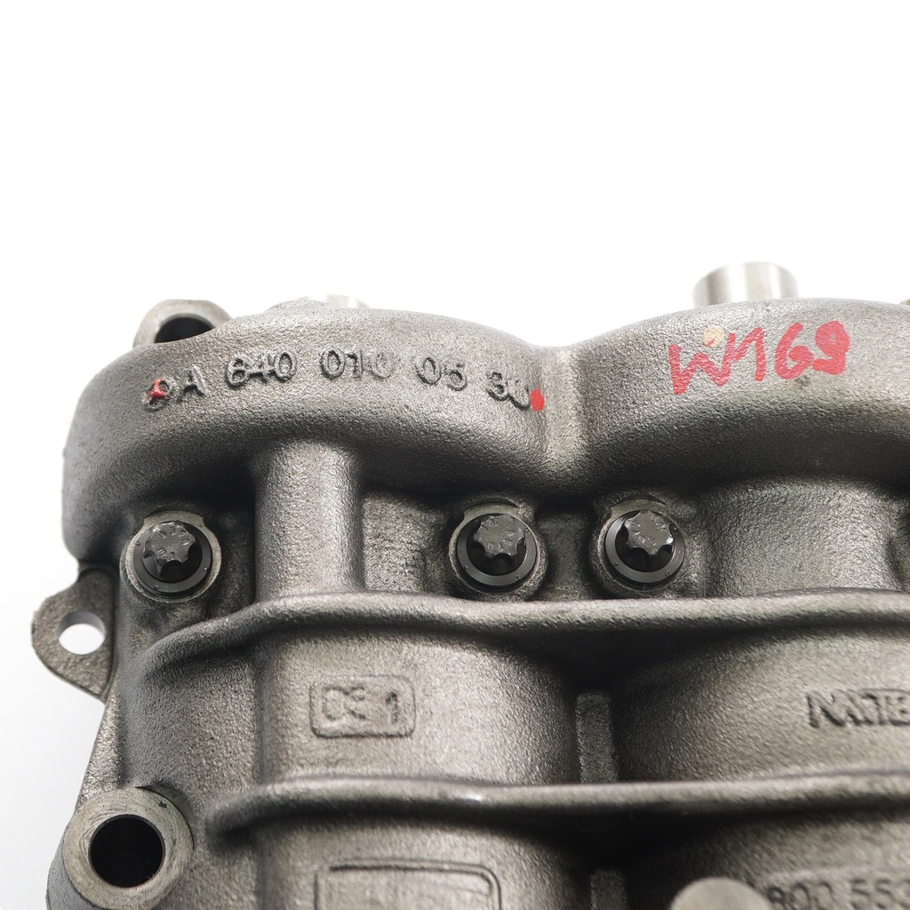 Mercedes W169 Diesel OM640 Arbori de echilibrare a pompei de ulei A6400100536 Product image