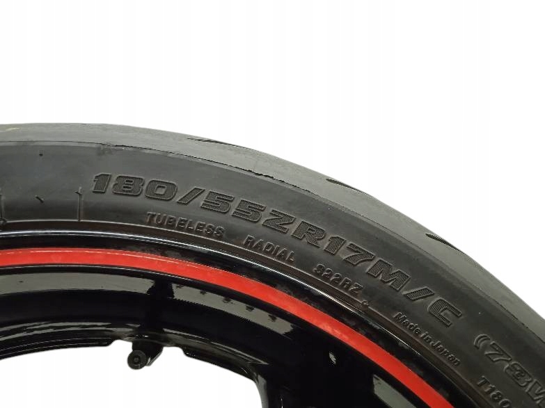 JANTE ANVELOPE SPATE K8 K9 L0 185/55ZR17M 17 INCI Suzuki GSX-R750 Product image