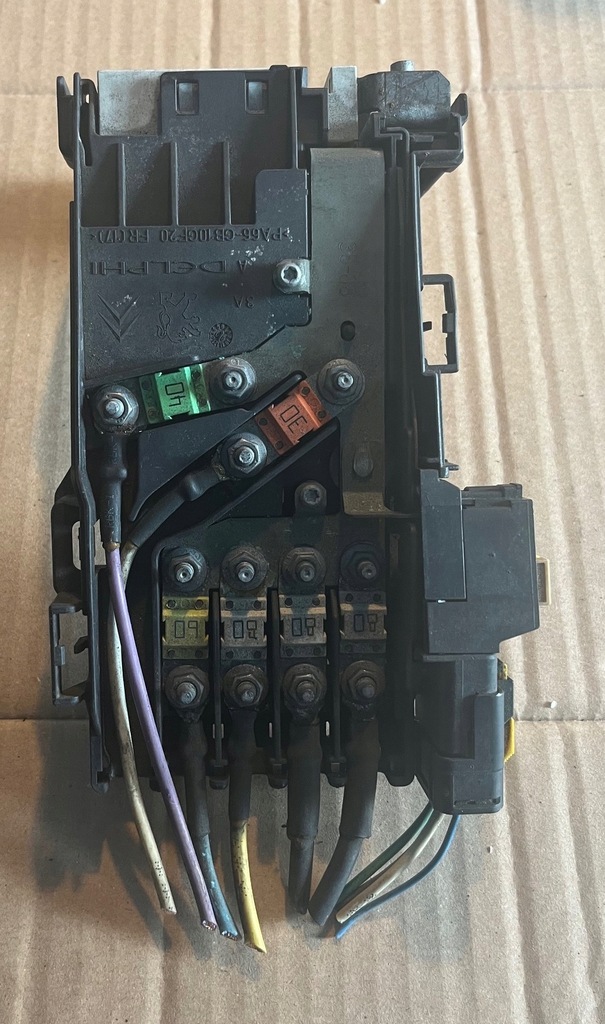 MODUL TENSIUNE BATERIE PEUGEOT 3008 CITROEN C4 PICASSO 28146915 Product image