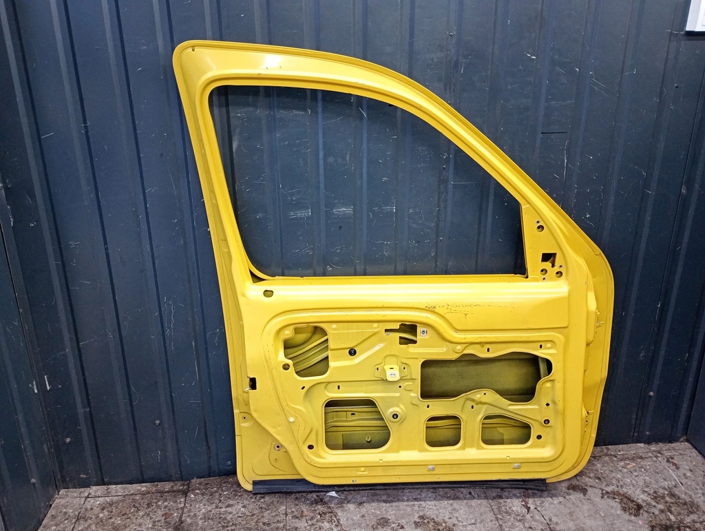 Renault Kangoo portiera spate stanga, galbena Product image