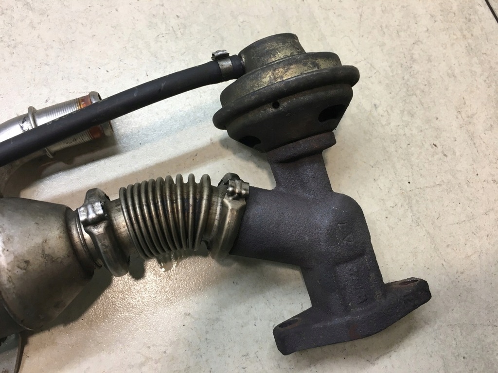 RĂCITOR DE ESCAPAR CITROEN C4 I 1.6 HDI 9627242880 Product image
