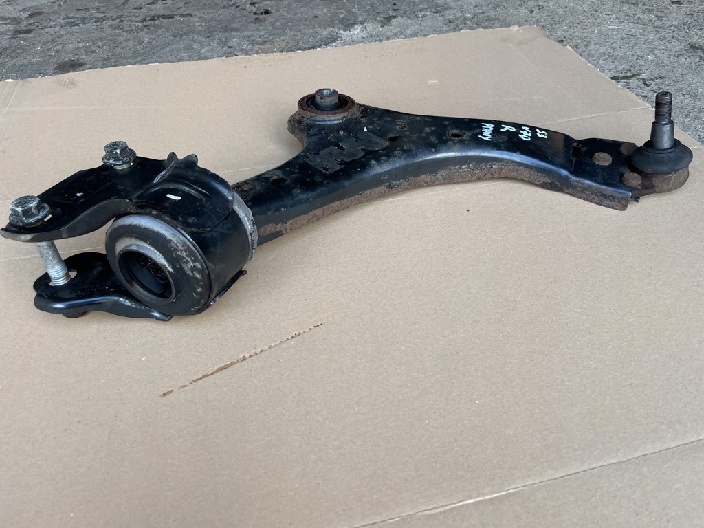 Brat transversal dreapta fata, frumos VOLVO V70 III Product image