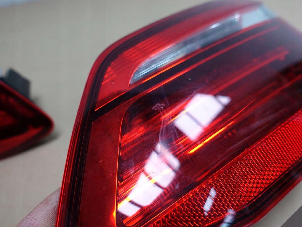 BMW 2 F45 LIFT LCI LED-URI ÎN HAYON L SAU P Product image