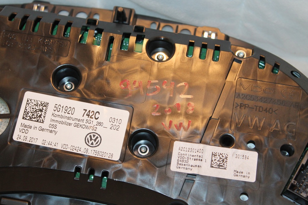 CALCULATOR CONT CAS VW GOLF VII 7 5G1920742C Product image