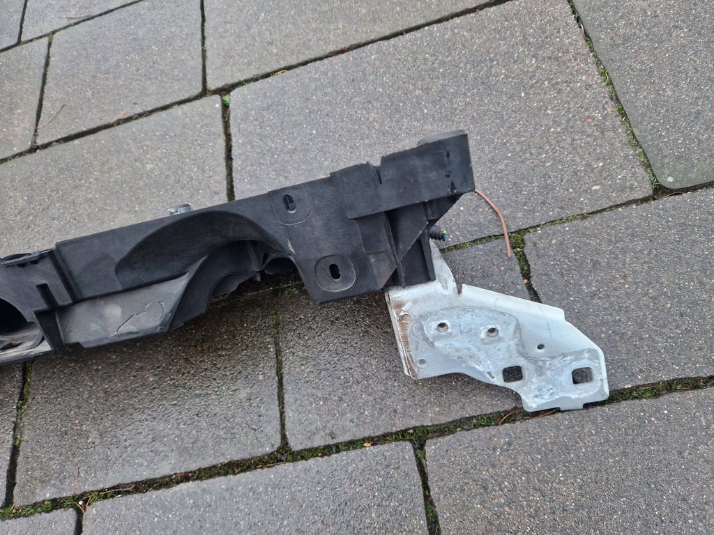 CLIO IV CAPTUR PENTRU PENTRU PENTRU CENTRU CASTLE 625003860R 12-2019 Foarte bine Product image