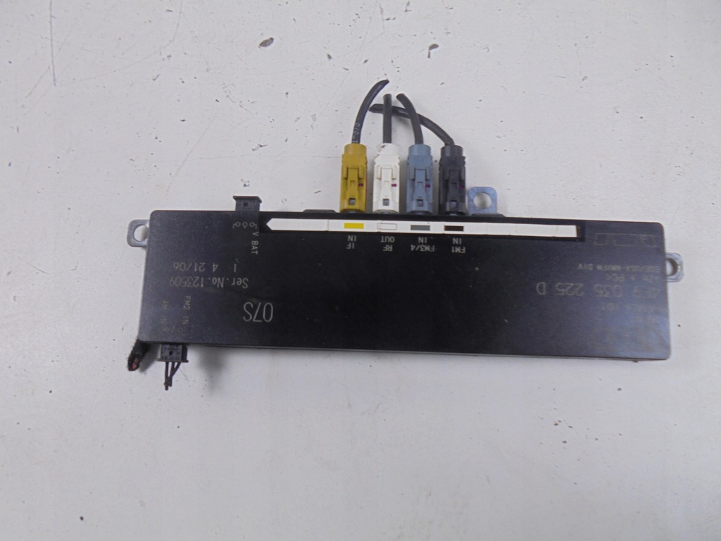 AMPLIFICATOR BOSE BOXER 4F0035223F AUDI A6 C6 COMBI Product image