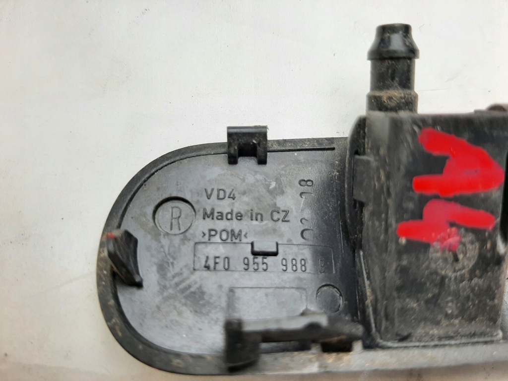 DUZĂ SĂBILĂ DREAPTA AUDI A4 B6 8E0955988 Product image