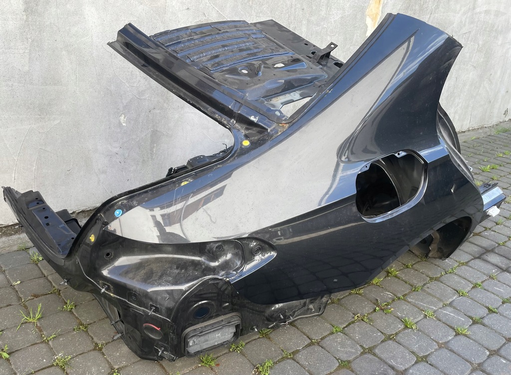 Mercedes E-Clasa E W214 Sedan Quarter Dight Înapoi în spate Product image