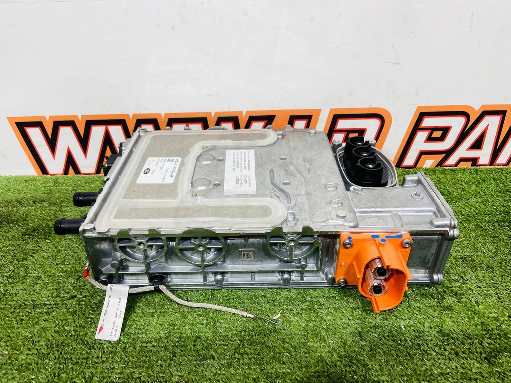 INVERTOR SPATE JAGUAR I-PACE X590 M9D3-14G138-AF Product image