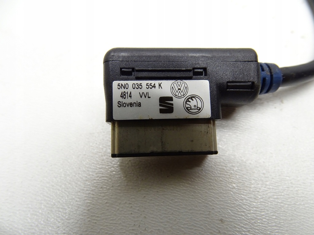 ADAPTATOR CABLU SARMA MMI AUDI VW SEAT 5N0035554K Product image