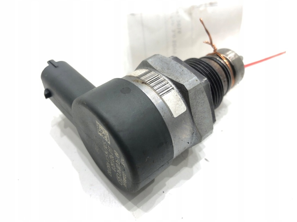 SENSOR PRESIUNE CARBURANT JAGUAR XJ 0281006017 3.0 275KM Product image