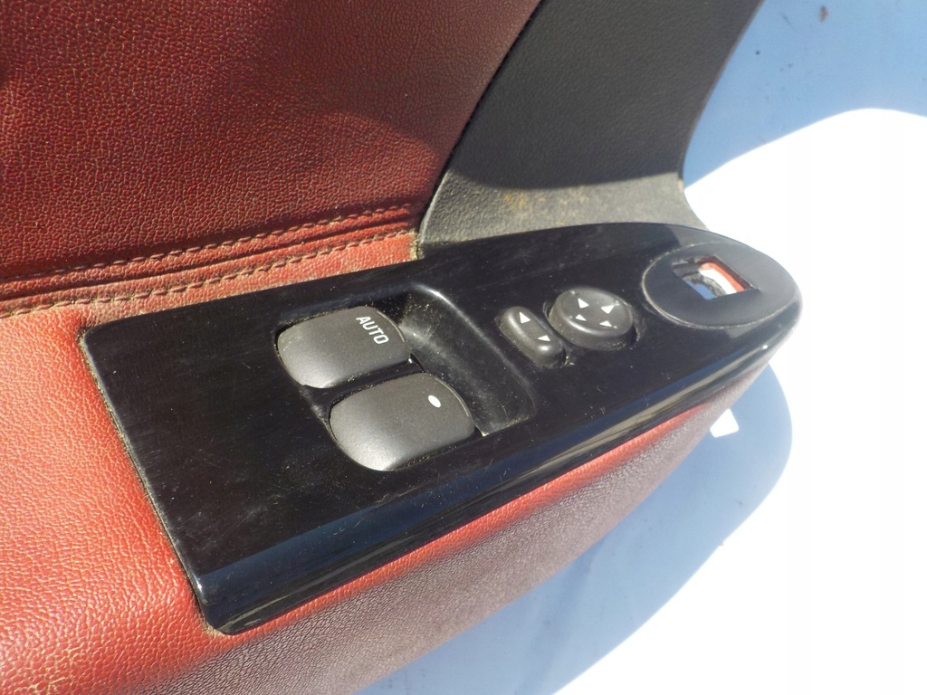 TAPIȚERIE OPEL GT 07-09 2.0 DIN PIELE STÂNGĂ Product image