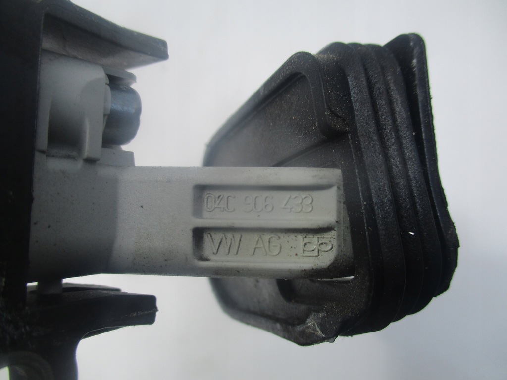 VW AUDI SEAT SKODA 1.0 TSI TFSI GARNITURĂ ARBORE Product image