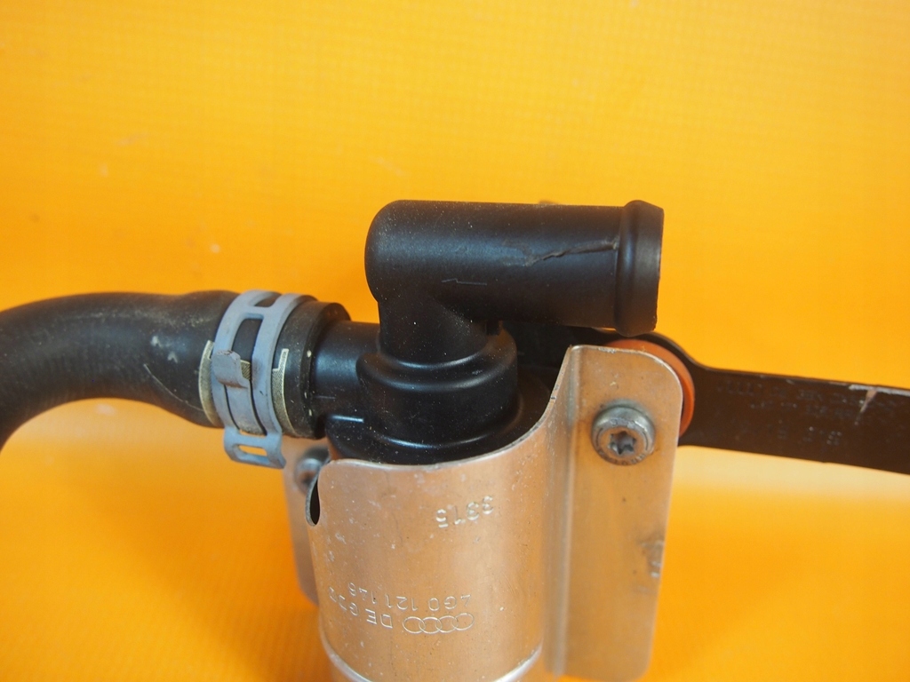 Audi A6 4g CRE Pompa Apa Suplimentara 061121601n Product image