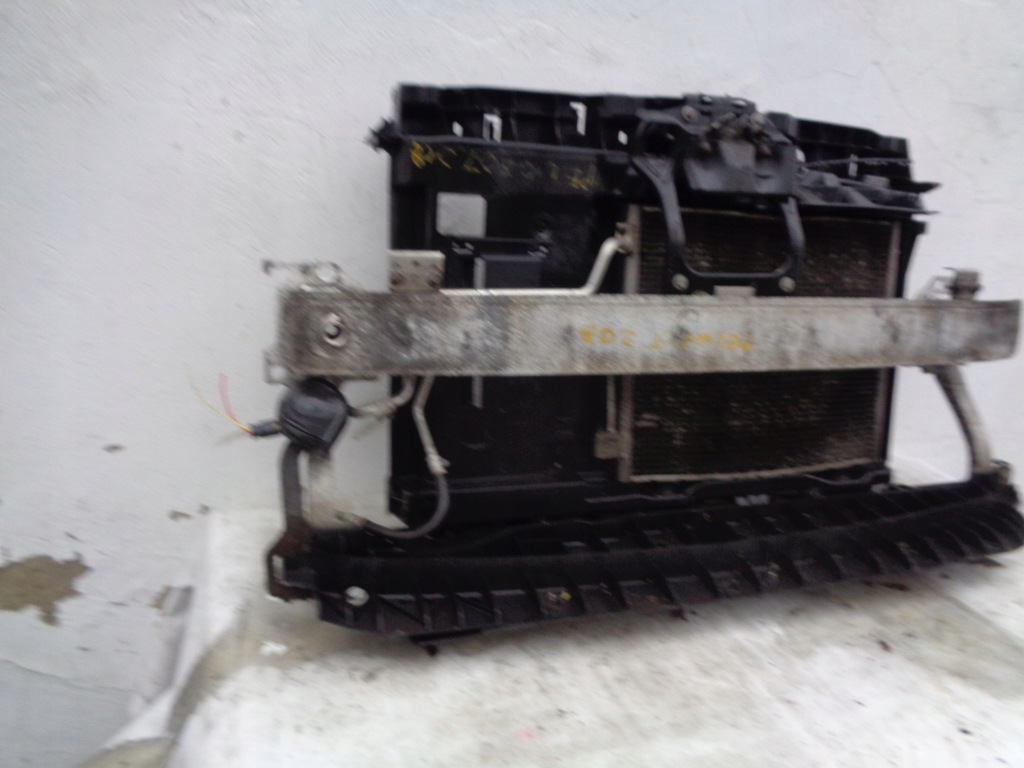 RADIATORE CUREA FATA PEUGEOT 208 2008 1.2 VTI BENA Product image