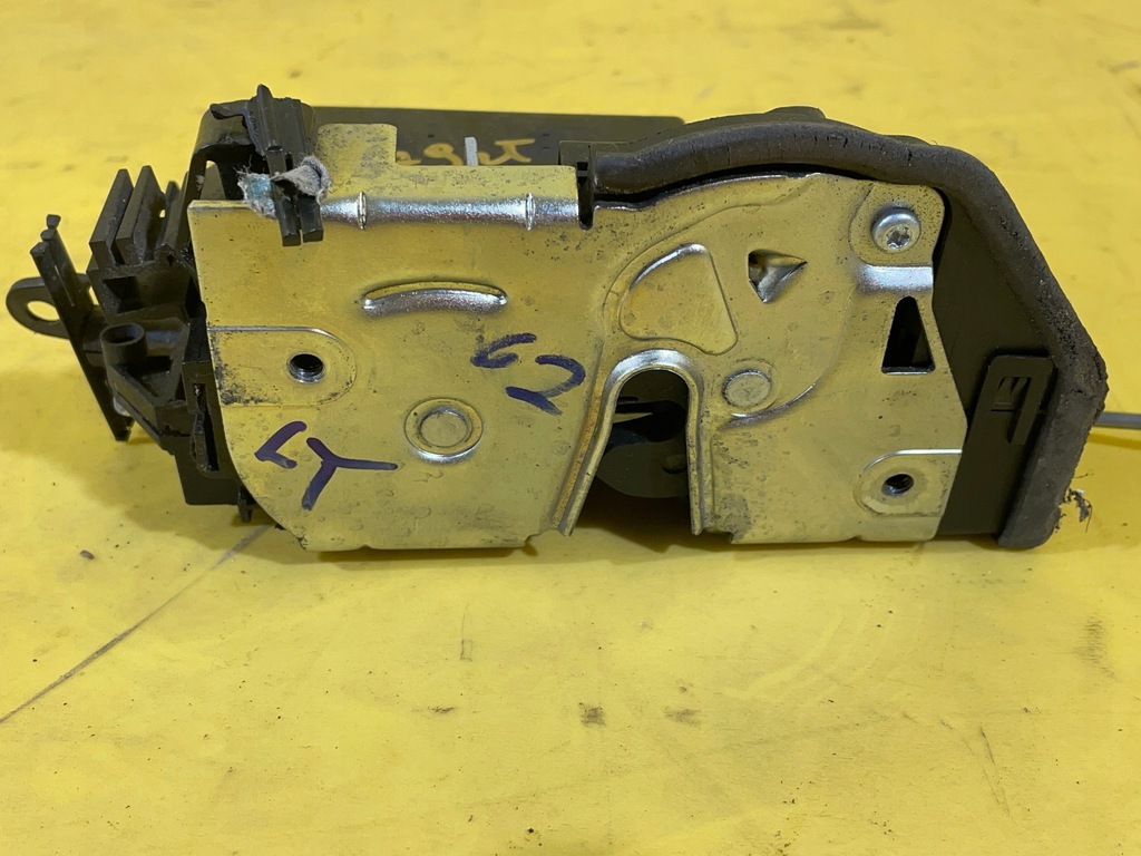 BMW 3 E91 - BLOCARE SPATE STÂNGA Product image