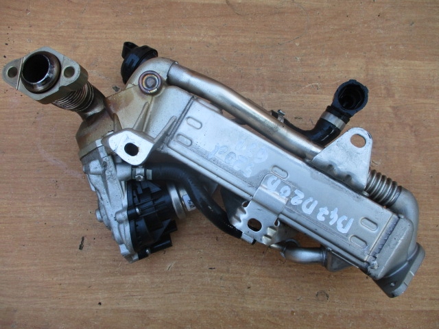 BMW G20 G30 G31 B47D20B 520D RĂCITOR EGR 8580452 11718580452 par Product image