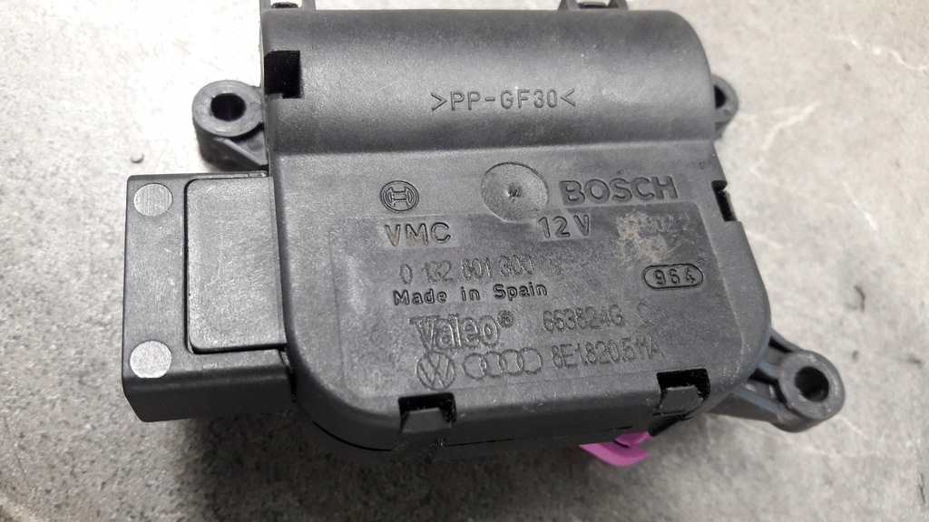 0132801300 Audi A4 B6 B7 04-08 Motor încălzitor de încălzire Product image