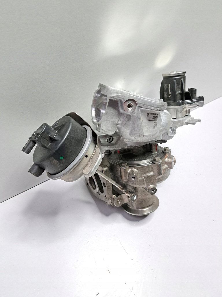 BMW G01 G20 G30 Turbocompresor Turbină 8587540 Product image