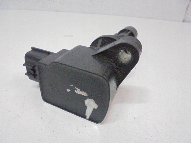 BOBINE DE Aprindere MAZDA 6 I GG 6M8G-12A366 SET 2BUC 2.0 16V 099700-1062 Product image