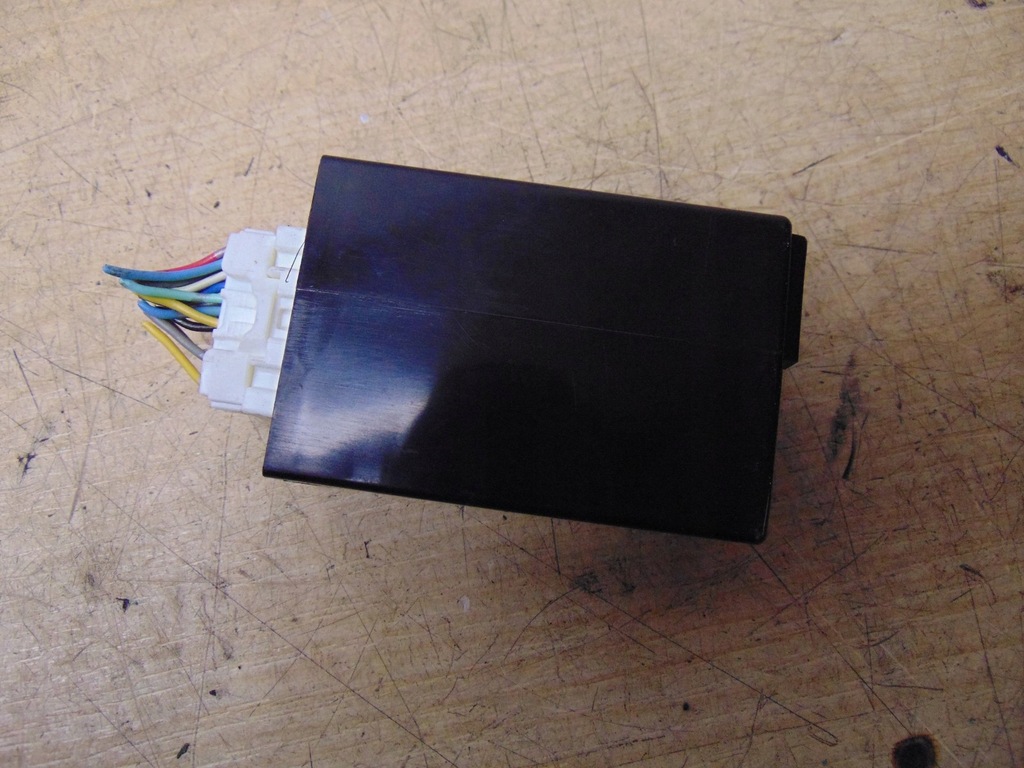 MODUL CONTROLLER LUMINA MAZDA 3 BL BBM267890A Product image
