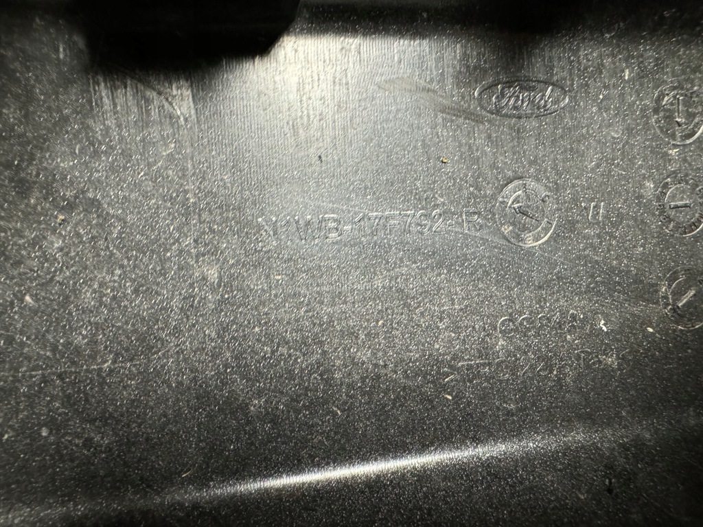 n1wb-17f702-r rapor dokladka zderzaka 22- Product image