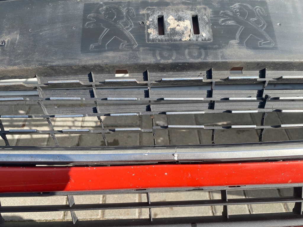 Bara de protecție față Peugeot 208 și ridicarea UE Product image