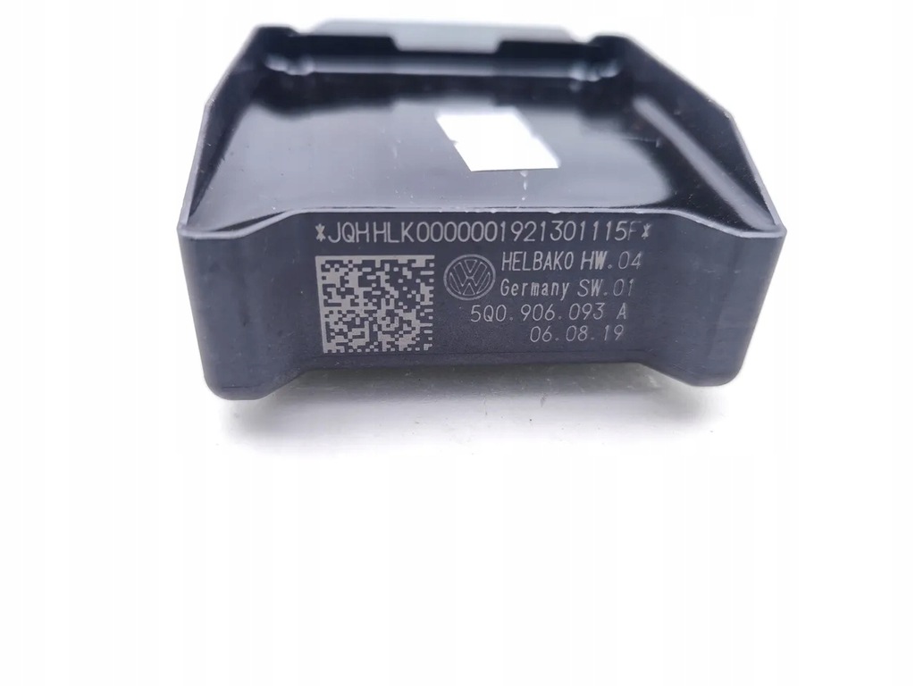 Modul de control al pompei de combustibil VW Polo 2019 Product image