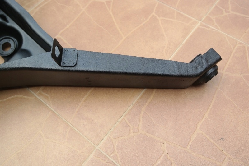 BRAT COMANDĂ DREAPTA SPATE FIAT 126P PRODUCȚIE VECHE în timpul Republicii Populare Polone Product image