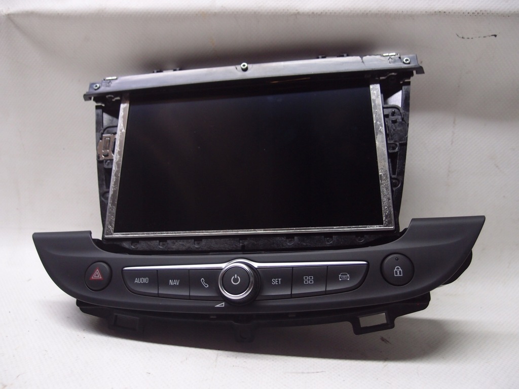 RADIO NAVIGATION OPEL CROSSLAND 2017 YP000126YX Product image