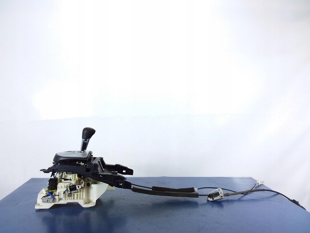 MITSUBISHI OUTLANDER II Pârghie SCHIMBĂTOR DE viteze Product image