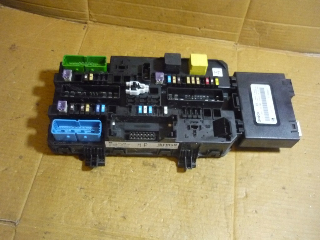 MODUL BSM OPEL ASTRA H CUTIE SIGURANȚE Product image