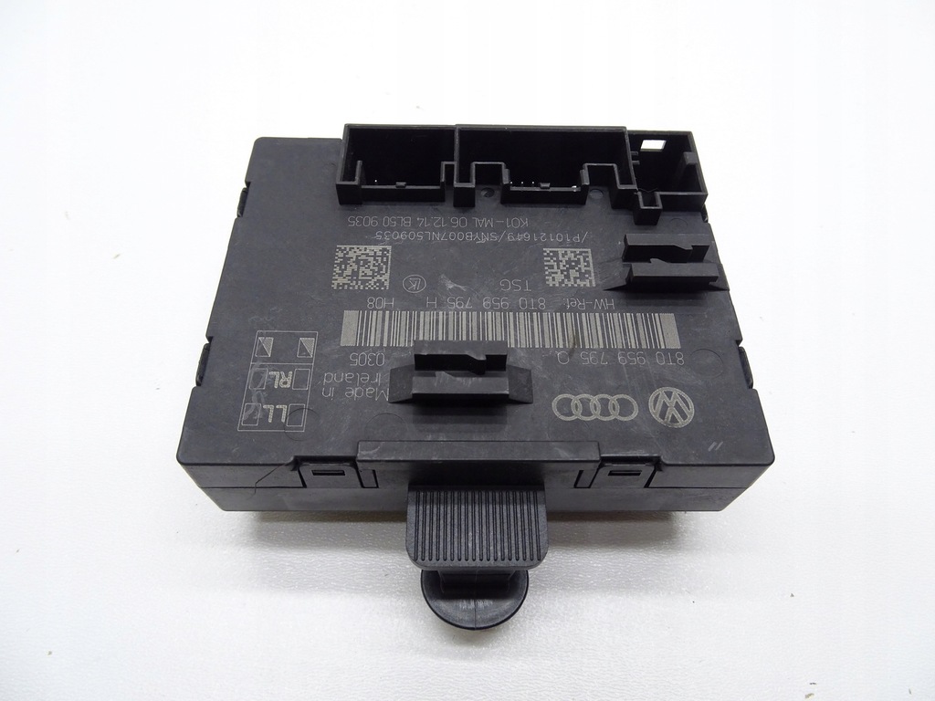 MODUL CONTROLLER UȘĂ STÂNGA SPATE A5 8T SPORTBACK 5D 8T0959795Q Product image