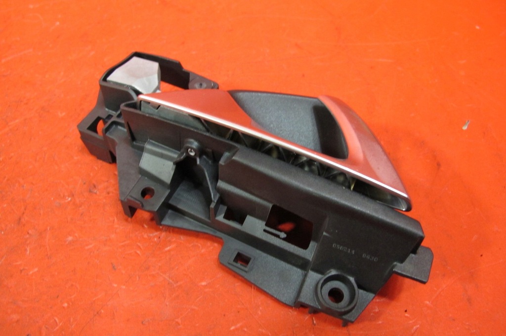 CITROEN DS5 MÂNER INTERIOR UȘĂ SPATE STÂNGA 9673213677 Product image