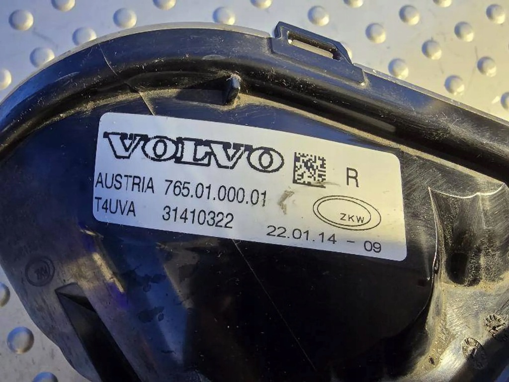 Volvo V70 14- XC70 S80 31410322 LED DRL HALOGEN CEATA DREAPTA Product image