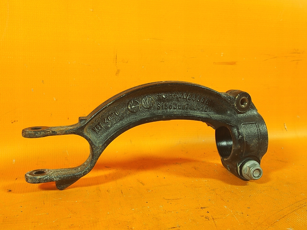 Suport amortizor Audi A5 8T LIFT 24KM DREAPTA 8k0413038l Product image