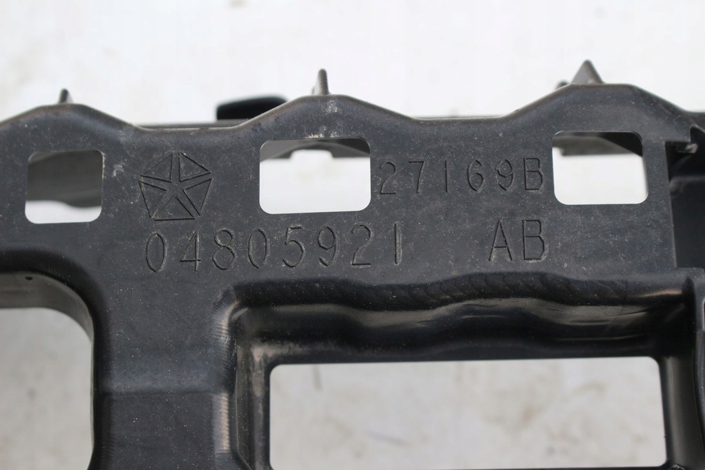 Bara de protecție spate Chrysler 300C Sedan Product image