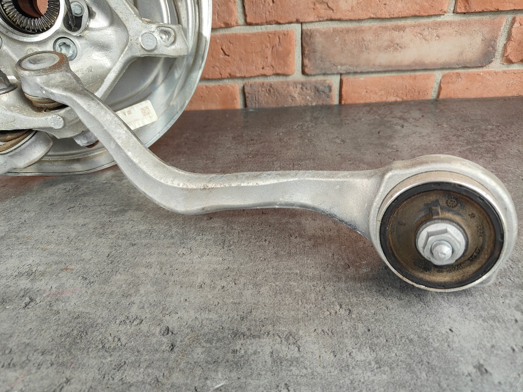 BMW G01 X3 G02 X4 Hub stânga Product image