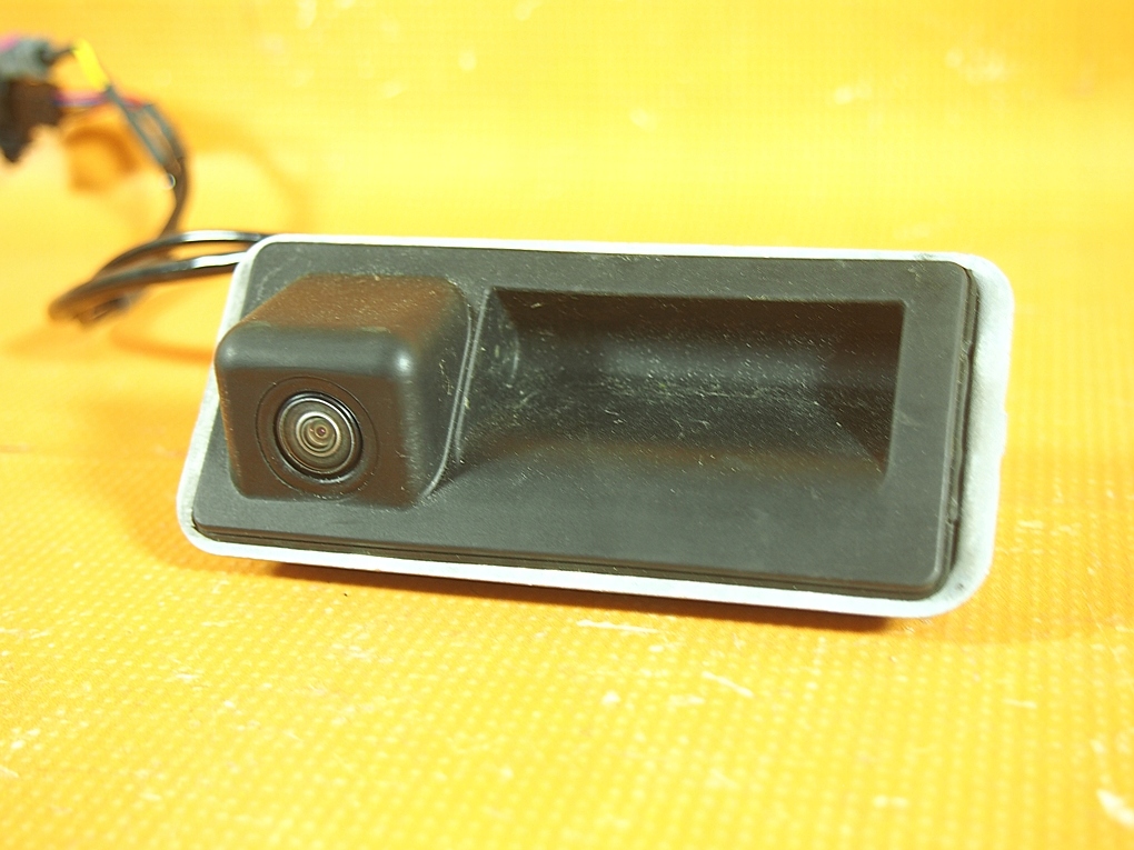 Audi A6 4G LIFT 32KM Maner usi pentru camera de marsarier 4g0827566 Product image