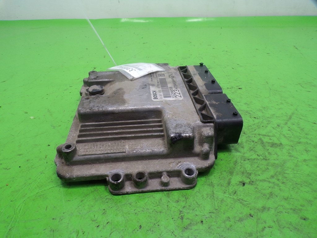 FIAT DOBLO I LIFT 1.9 JTD, COMPUTER CONTROLLER MOTOR 0281013129 55204858 Product image