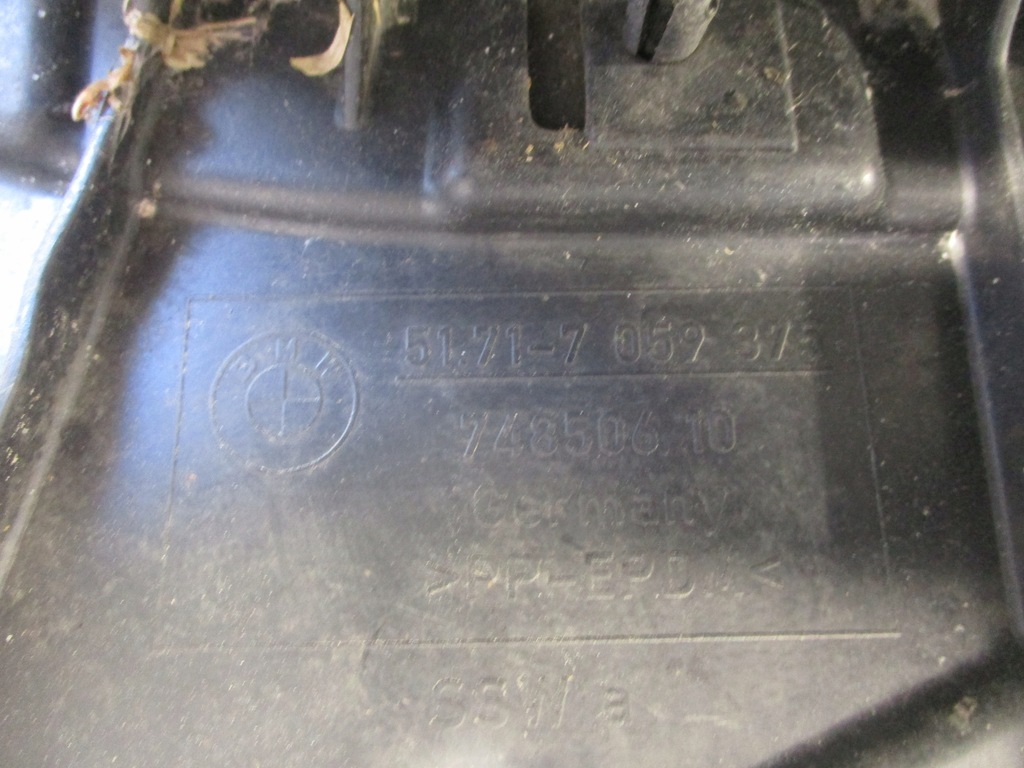 PASAJ ROATA stanga fata BMW E87 Product image