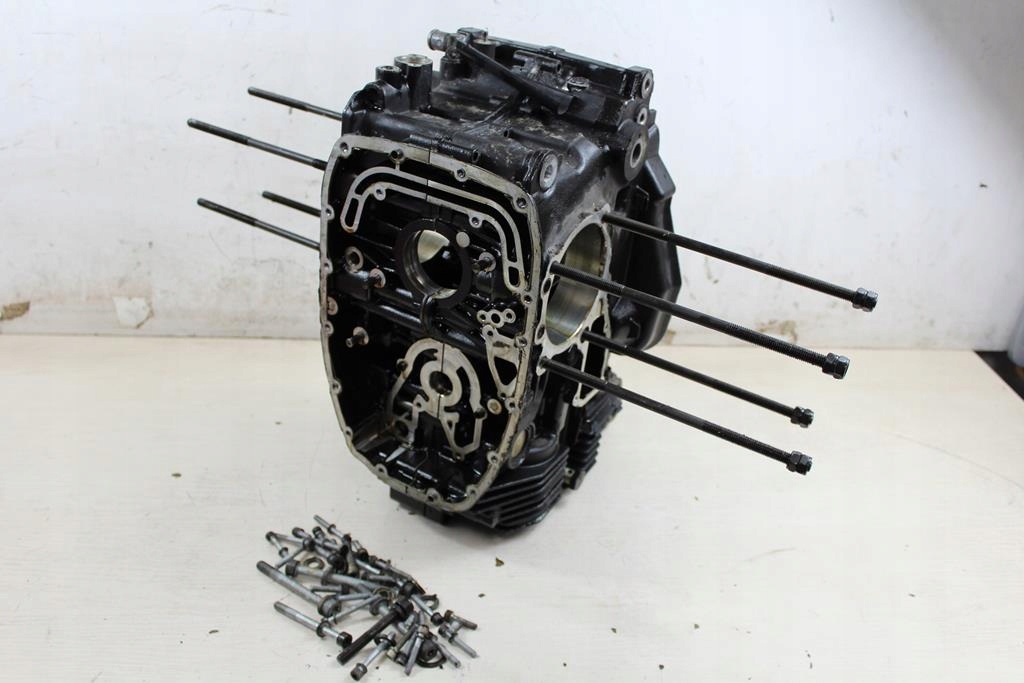 BMW R850 RT R22 01-06 Șuruburi BLOC MOTOR CRANKERS Product image