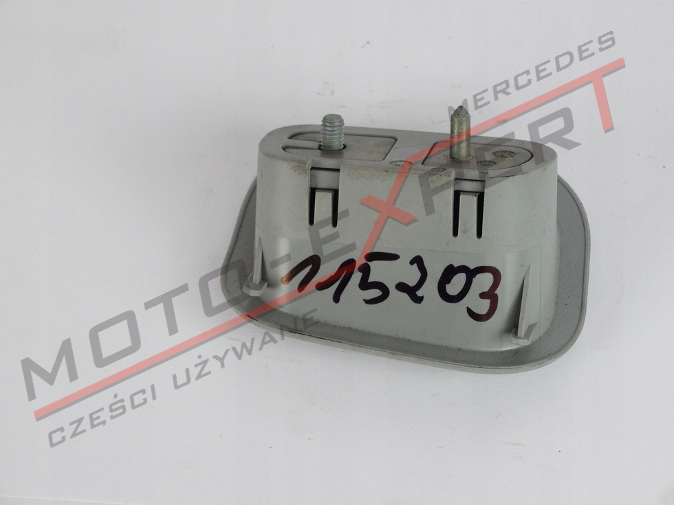 Mercedes Clasa C W203 MÂNER TAPA SPATE STANGA 2038680539 Product image