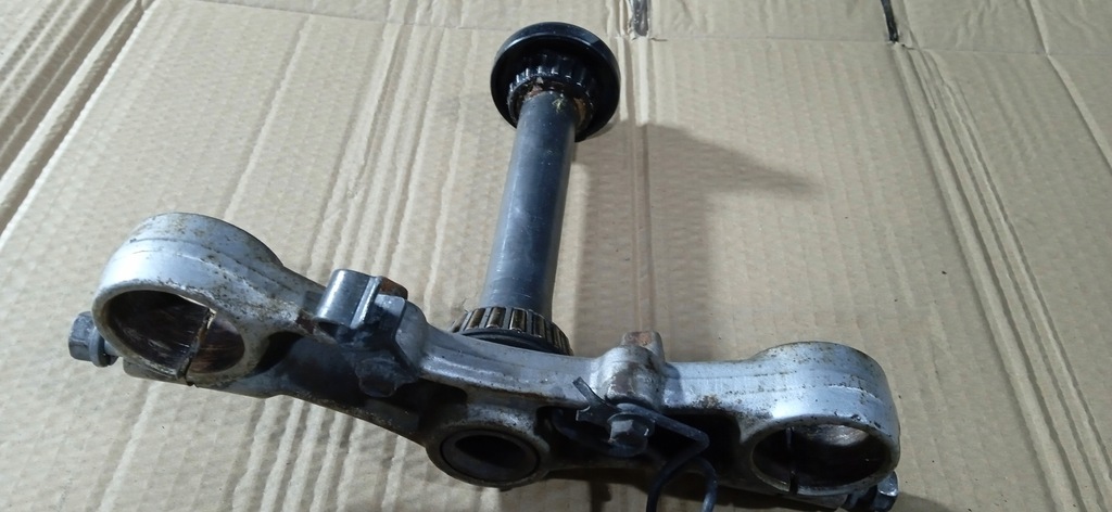 SUZUKI GS 500 SET SCAUNE SUSPENSIE RAFT INFERIT Product image
