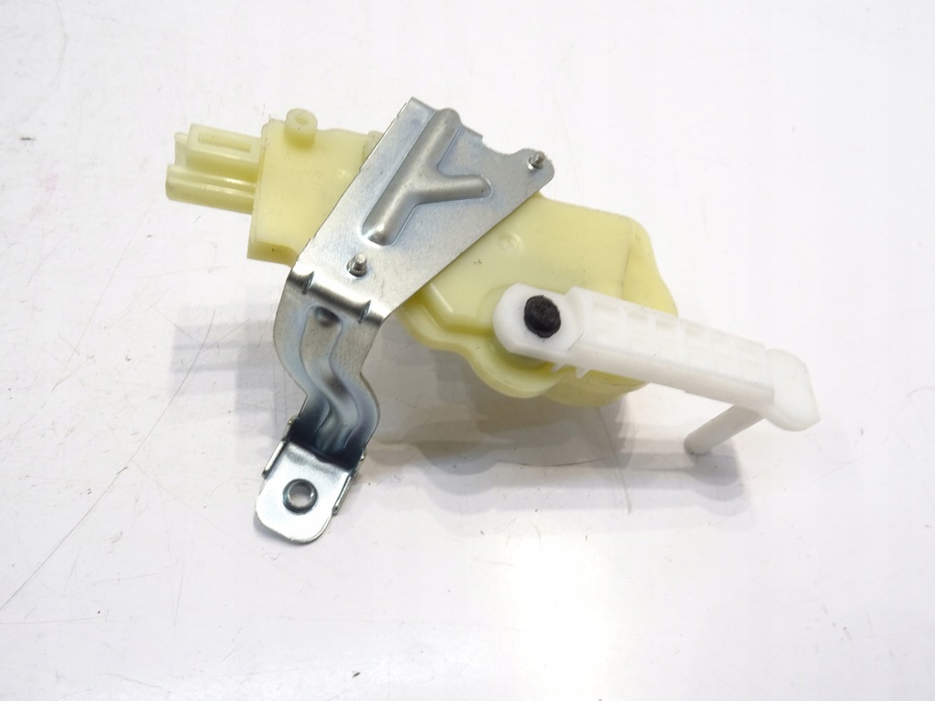 MOTOR INCHIDERE CENTRALIZATĂ PENTRU BLOCARE BAGAJ TOYOTA YARIS II 2006-2011 Product image