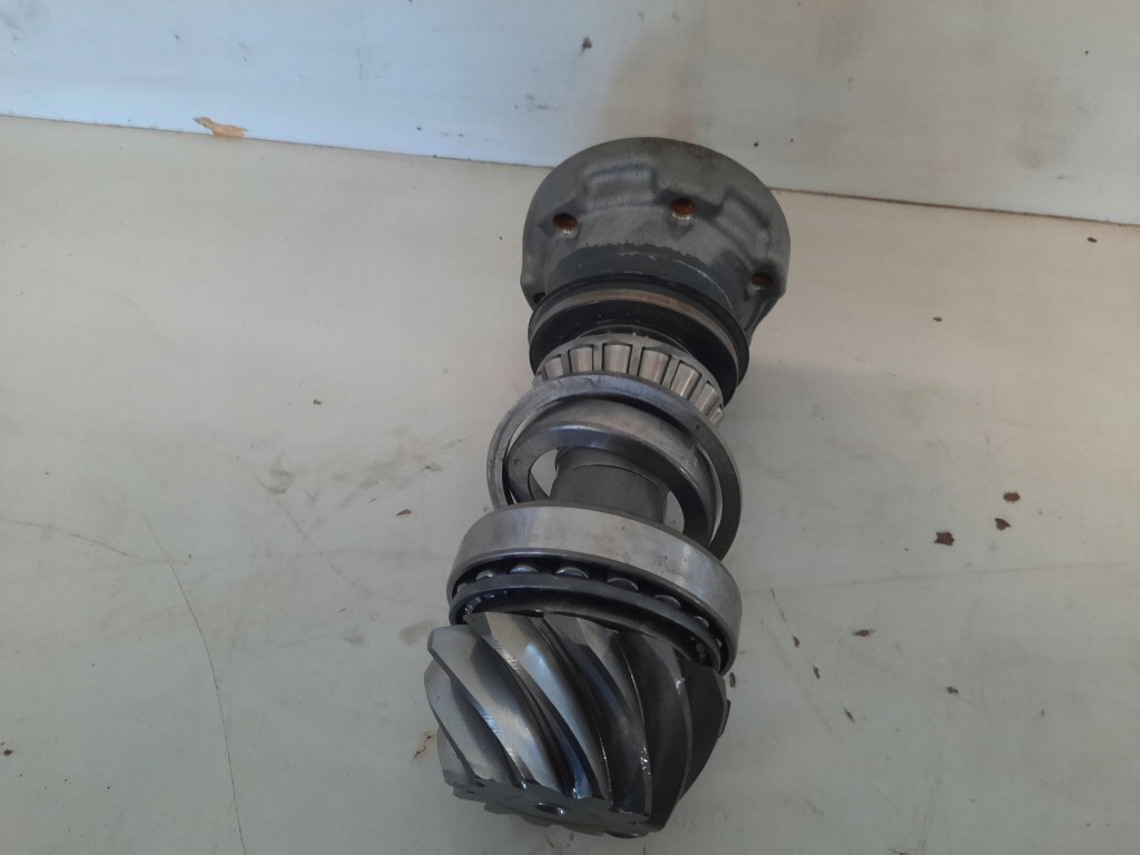 MERCEDES G-CLASS W463 DIFERENȚIAL AX A4633504701 Product image