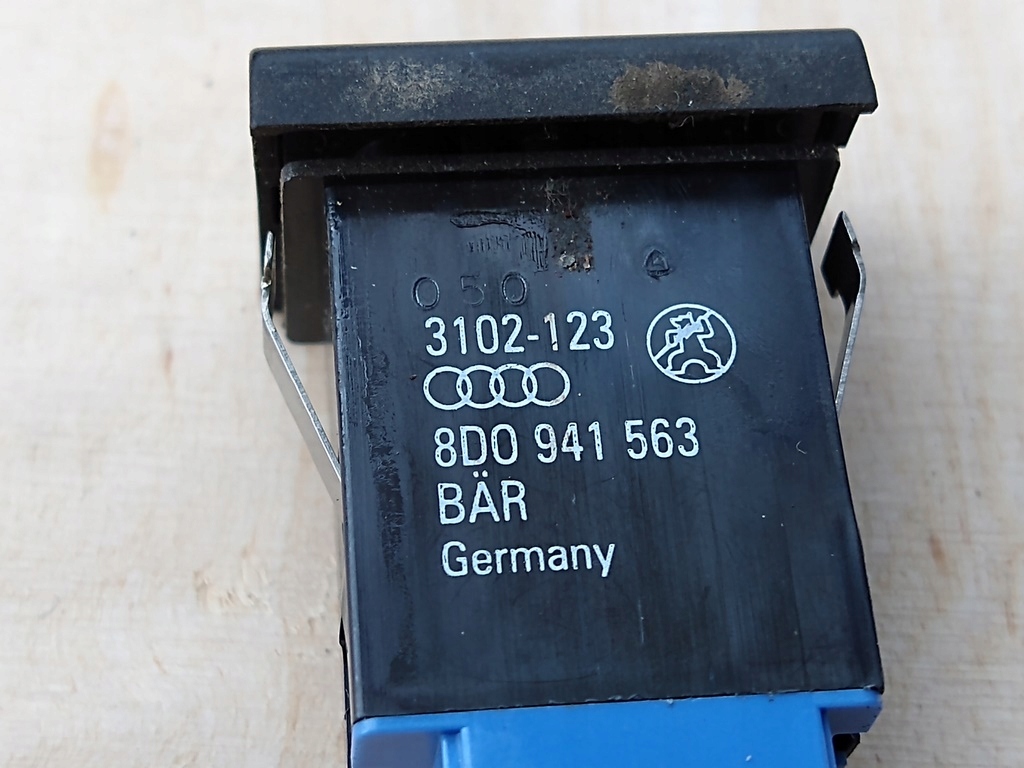 Comutator pentru ceata Audi A4 b5 L 99- Product image