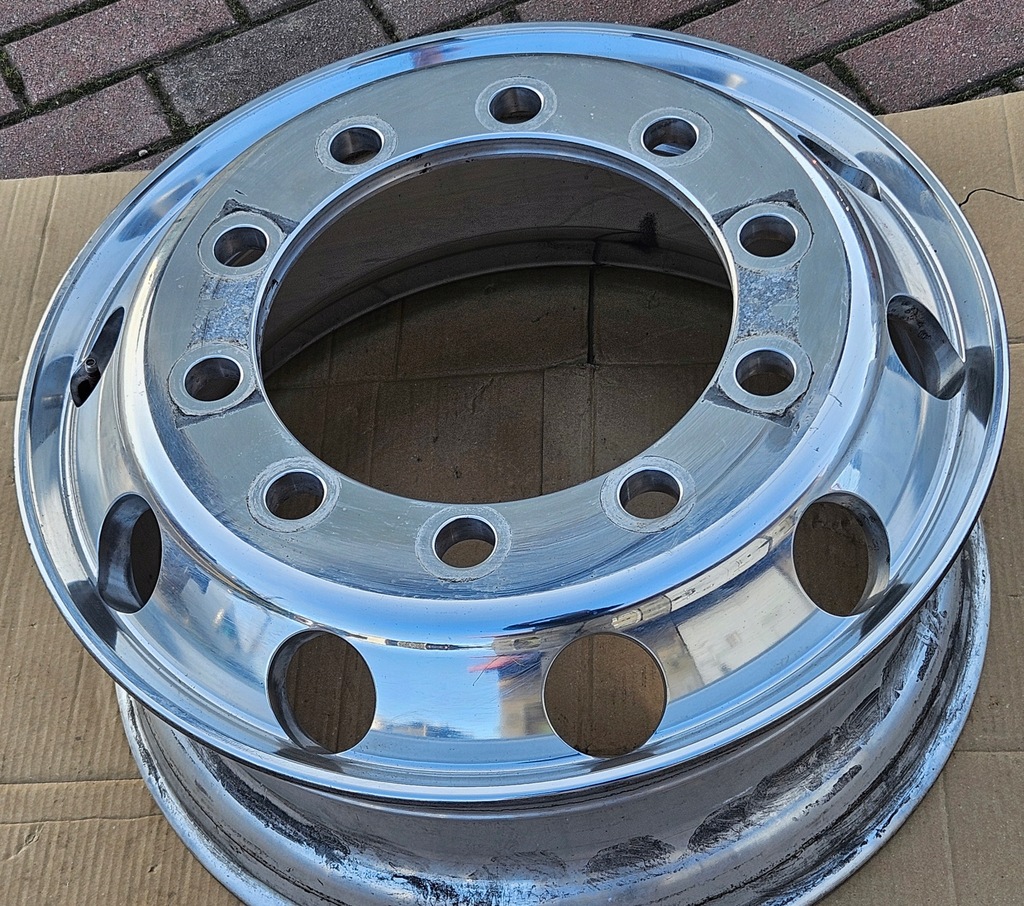 Jantă Alu 8,25x22,5 Alcoa Dura-Bright EVO Product image