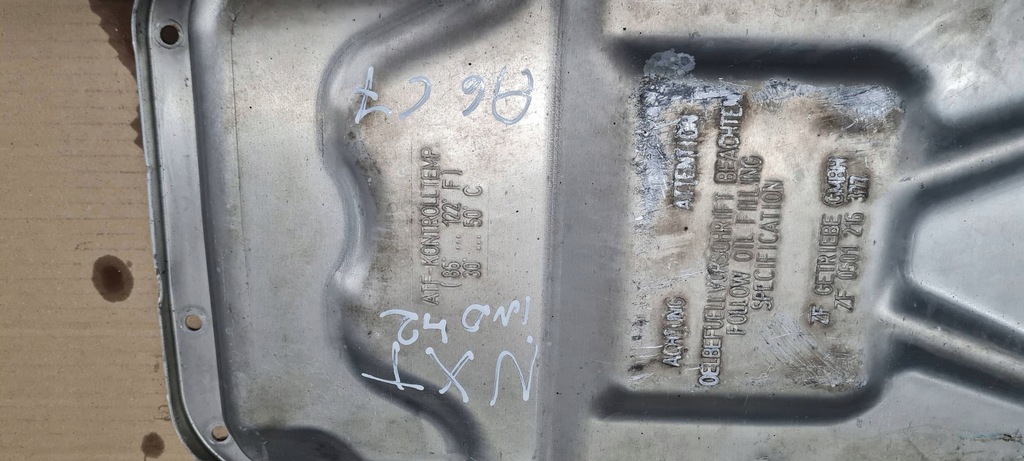 A6 C7 4G Bol de ulei acoperit 3,0 TFSI 8HP-55 ZF0501216377 A7 4G Product image