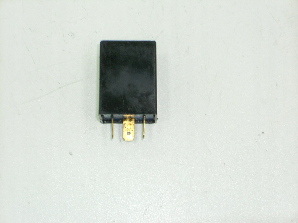 TRIUMPH TIGER 900I RELEU DE SEMNAZUL DE TIRARE INTERRUPTOR ORIGINAL Product image